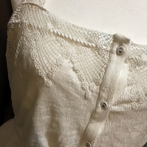 NWT Boho Topshop Vanilla Crochet Belted Crop Top - Picture 3 of 8